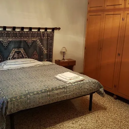 Terry E Fiammi Bed & Breakfast *